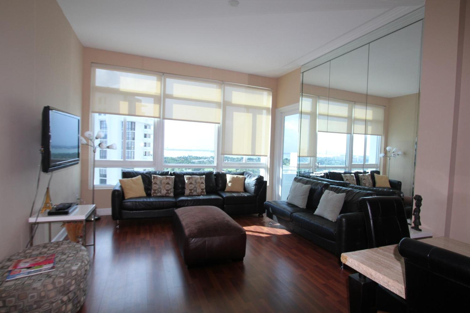 Castle PH15 Spacious Penthouse with Balcony, Beach Access, Pool, Tennis, Free Parking Villa Miami Beach Exterior photo