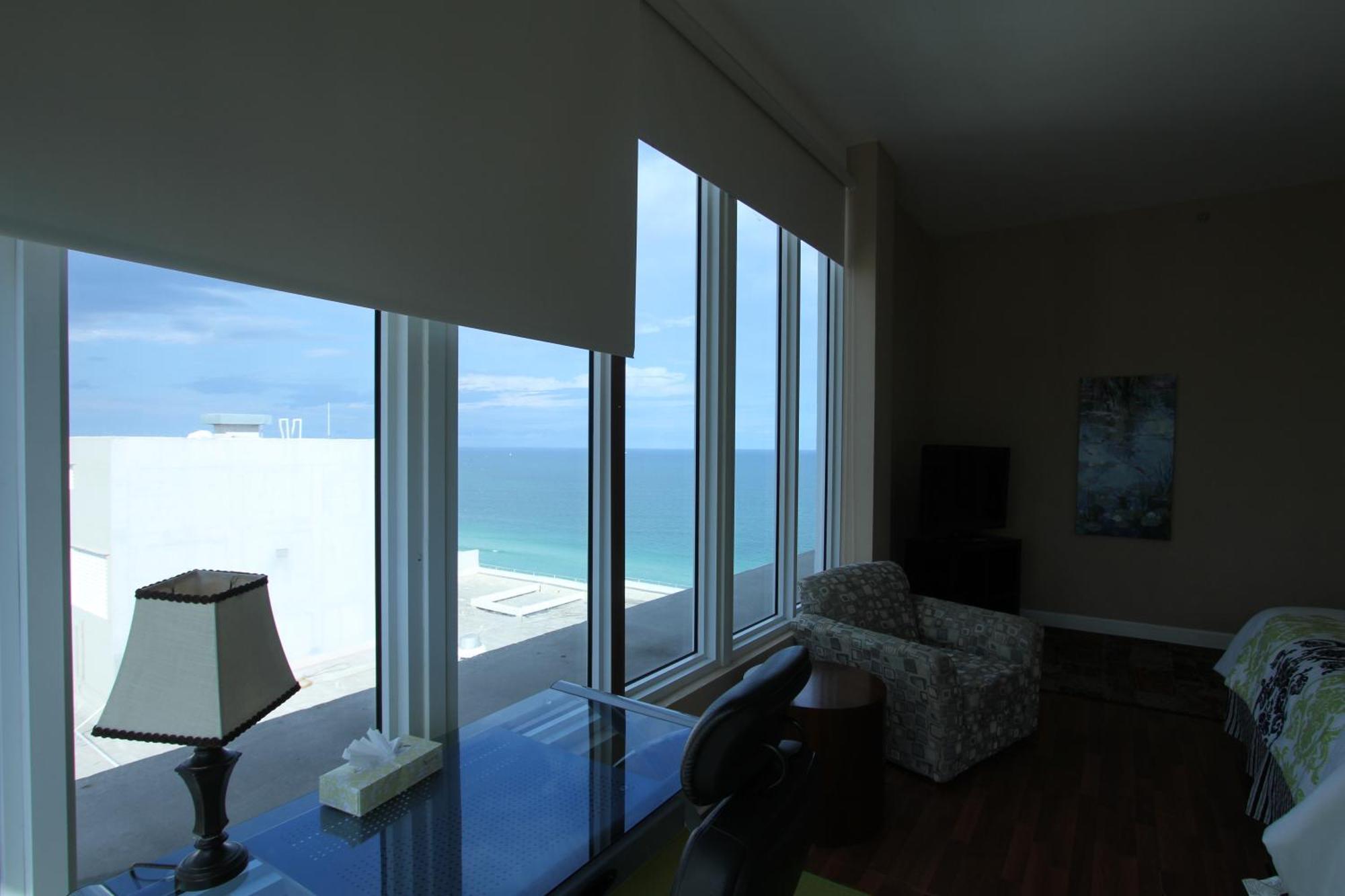 Castle PH15 Spacious Penthouse with Balcony, Beach Access, Pool, Tennis, Free Parking Villa Miami Beach Exterior photo